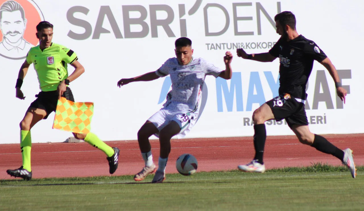 1922 Konyaspor maçı bir gün ertelendi! İşte sebebi