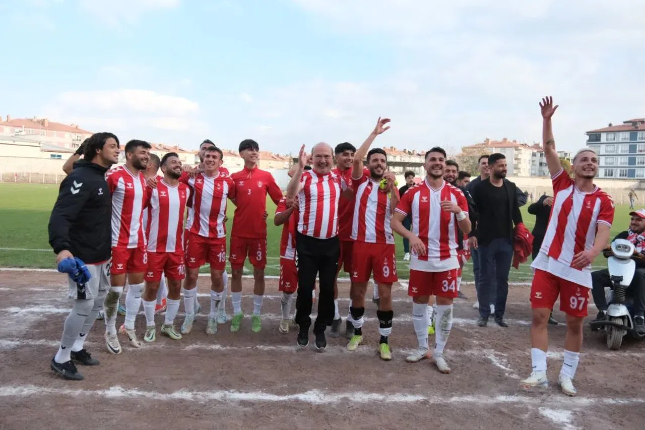 Akşehirspor ve Ereğlispor, haftayı 3 puanla kapattı