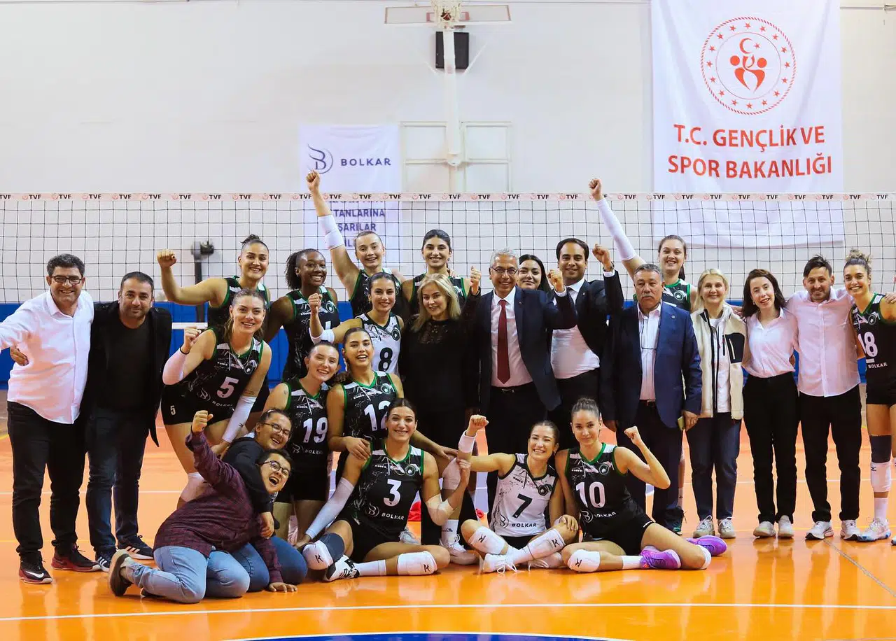 Voleybolda Ereğli Belediyespor seriye taktı