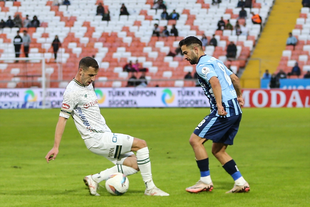 Konyasporlu oyuncu cezalı duruma düştü! Antalyaspor maçında forma giyemeyecek