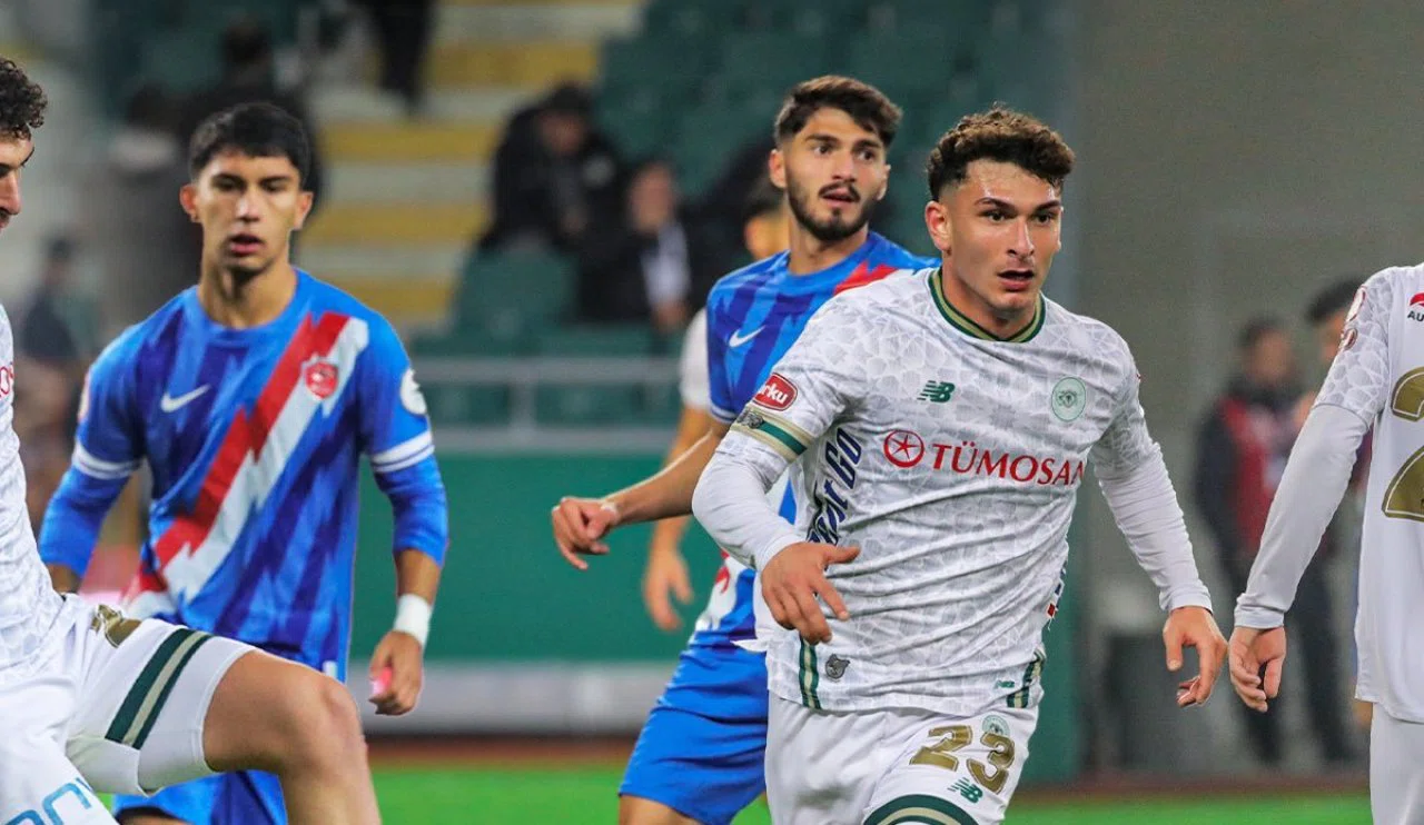 Konyaspor’un gelecek vadeden genç oyuncusu, forma şansı bulduğu için mutlu