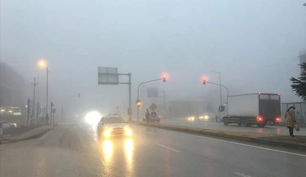 Konya’nın Cihanbeyli İlçesi'nde yoğun sis