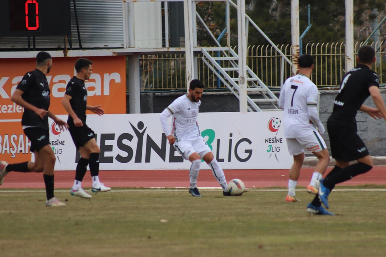 1922 Konyaspor, ilk devreyi kötü bitirdi! 6 puanlık maçı kaybettik