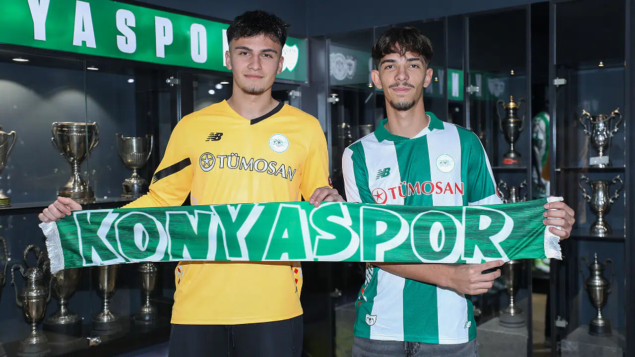 Konyaspor'da iki imza atıldı
