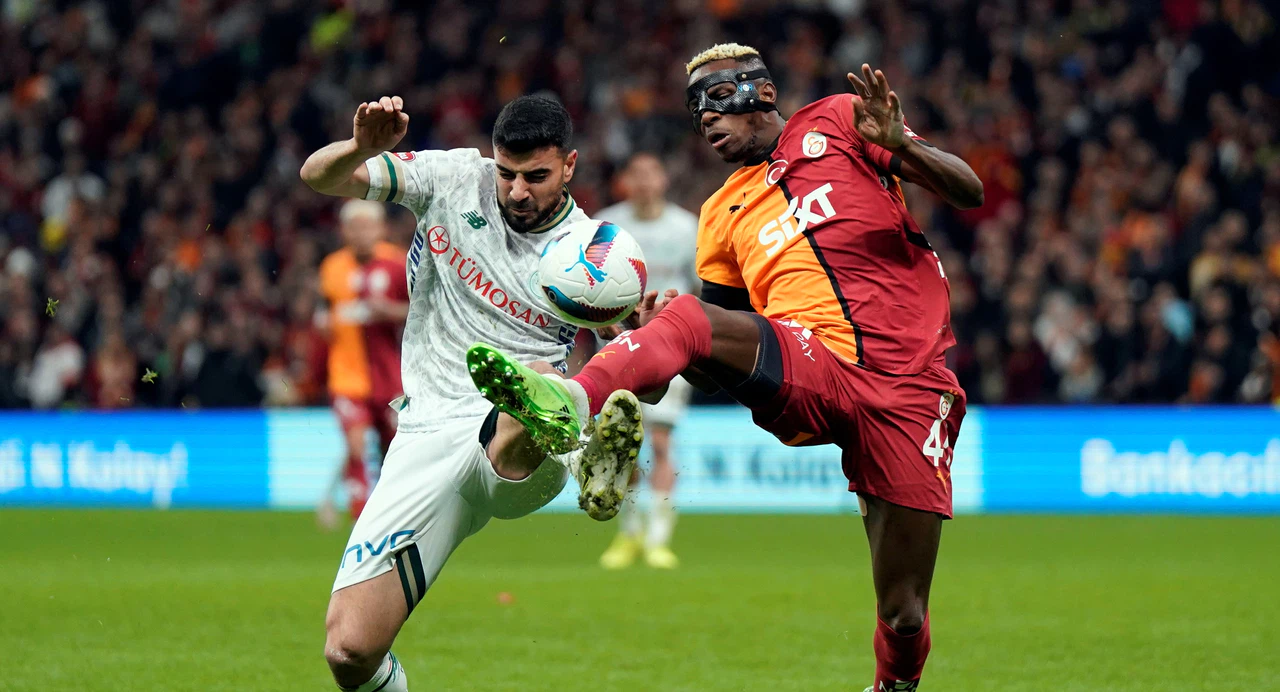 Konyaspor, İstanbul'da puan çıkaramadı! Lidere penaltı golüyle yenildik