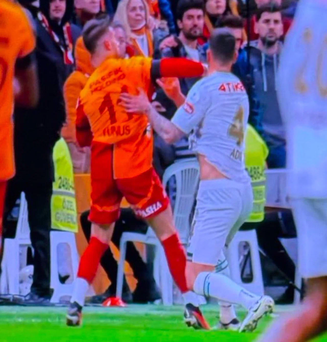 Milletvekili, Konyaspor- GS maçı için açtı ağzını yumdu gözünü