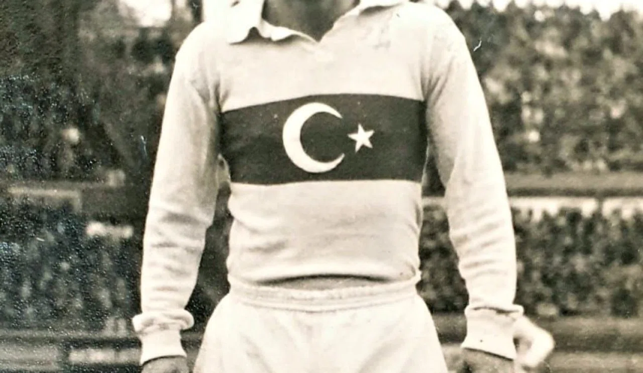 Türk futbolunda efsane isim! Ogün Altıparmak hayatını kaybetti