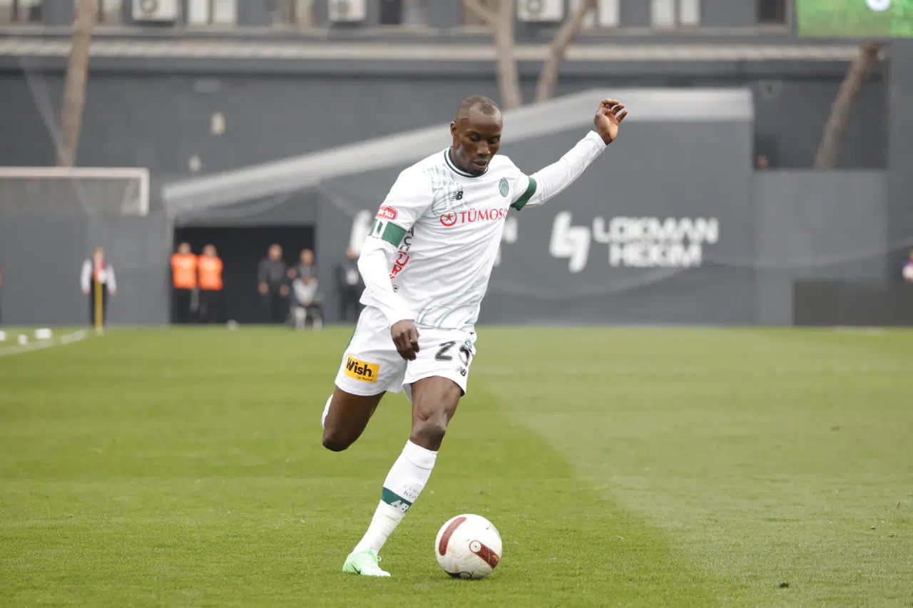 Konyaspor'da Sambou gelişmesi! 1. Lig takımı ile anlaştı
