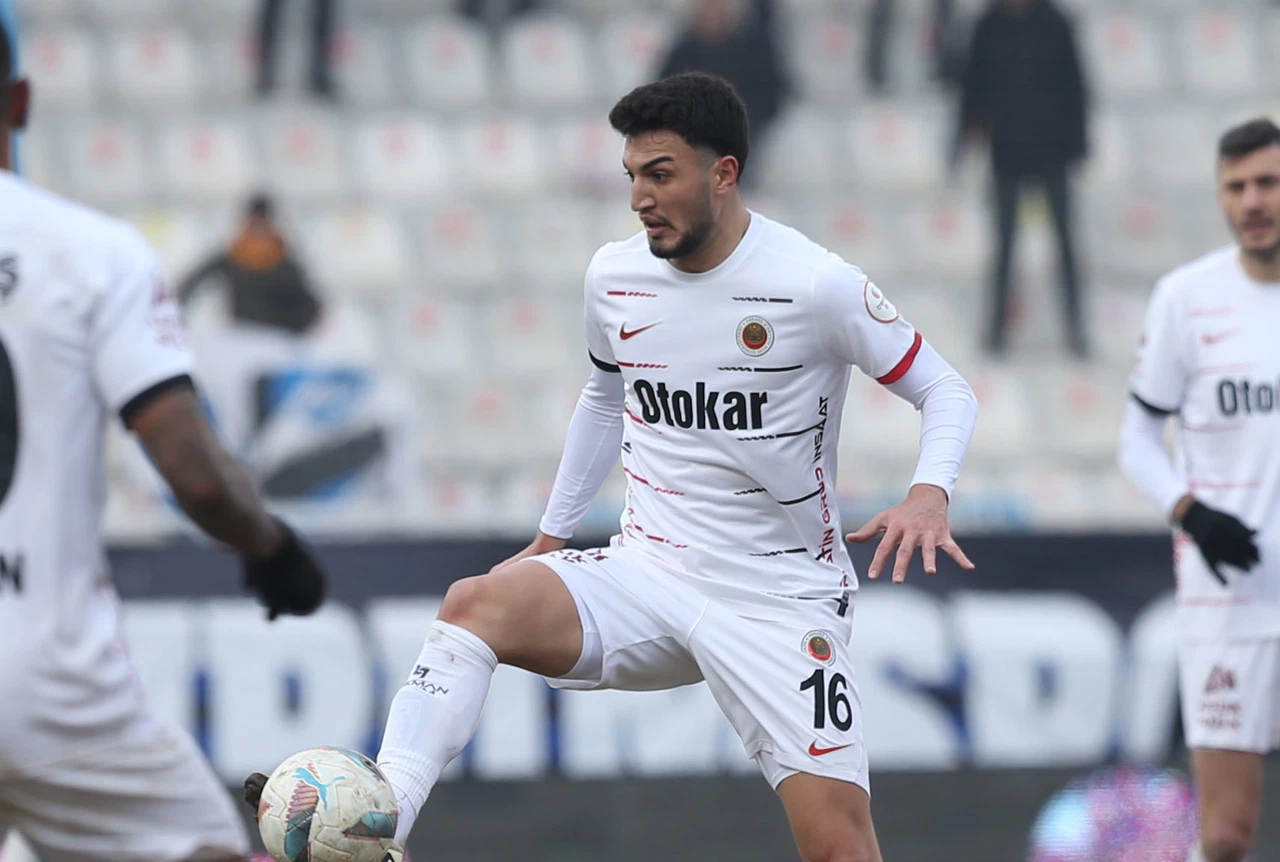 Konyaspor'dan 1. Lig takımına gitmişti! Ayağının tozuyla galibiyet sevinci yaşadı