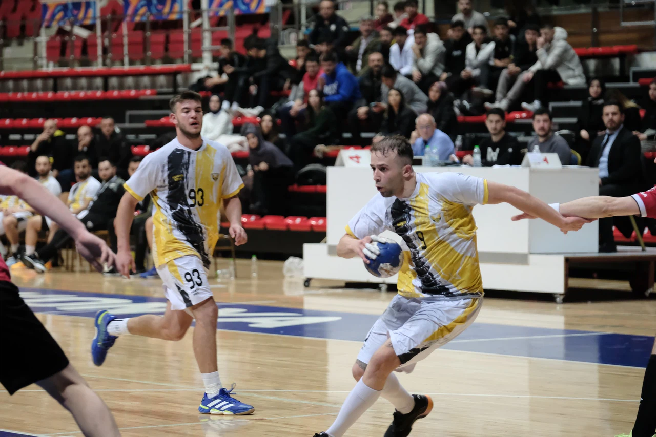 Konya takımından kritik mağlubiyet! Lig sonuncusuna yenildi