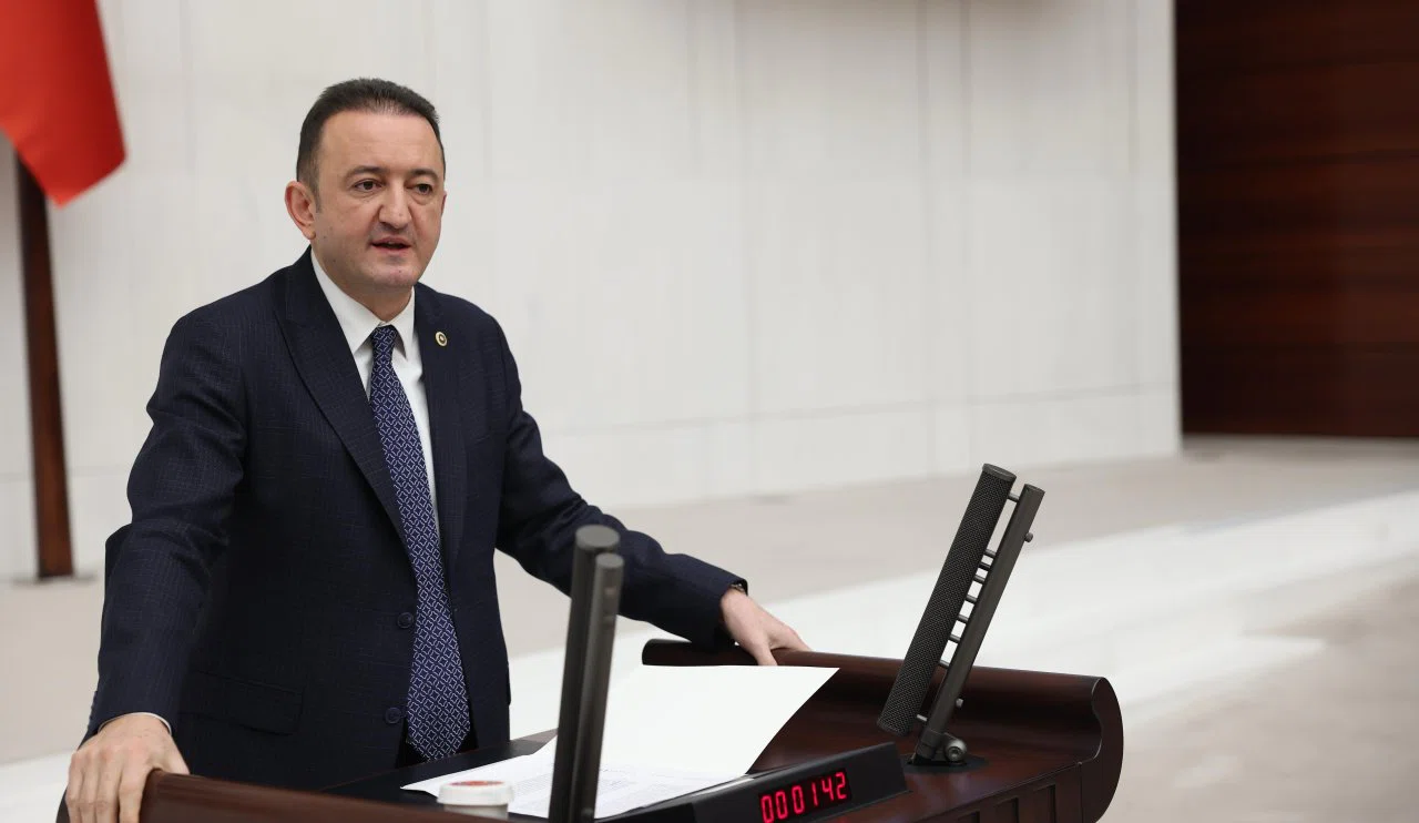 CHP'li Bektaş'tan dikkat çeken açıklamalar! "Konya'da 16 bin esnaf kepenk kapattı"