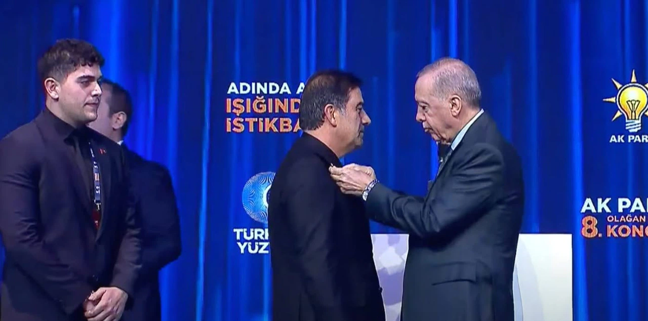 İYİ Parti Konya Vekili Ünal Karaman, AK Parti’ye geçti