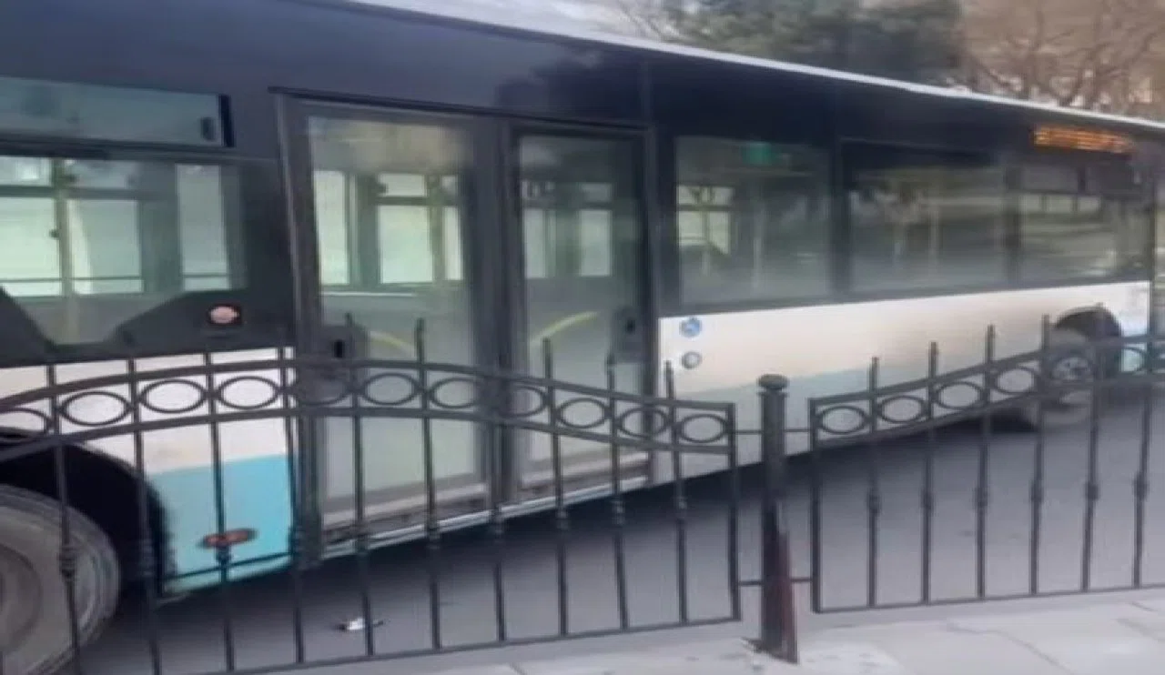 Konya’da belediye otobüsü kaza yaptı!