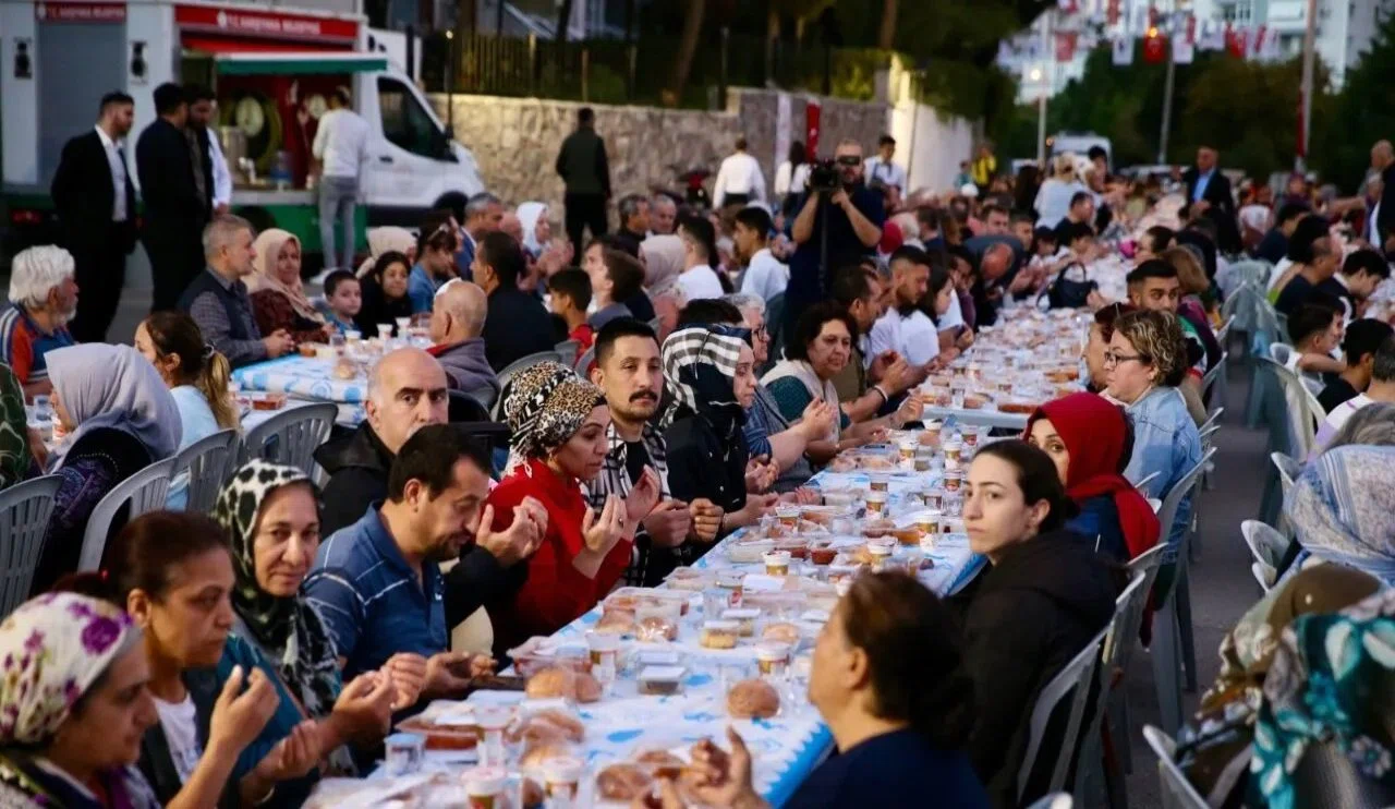 Konya'da ücretsiz iftar sofraları kurulacak! İşte kurulma noktaları...