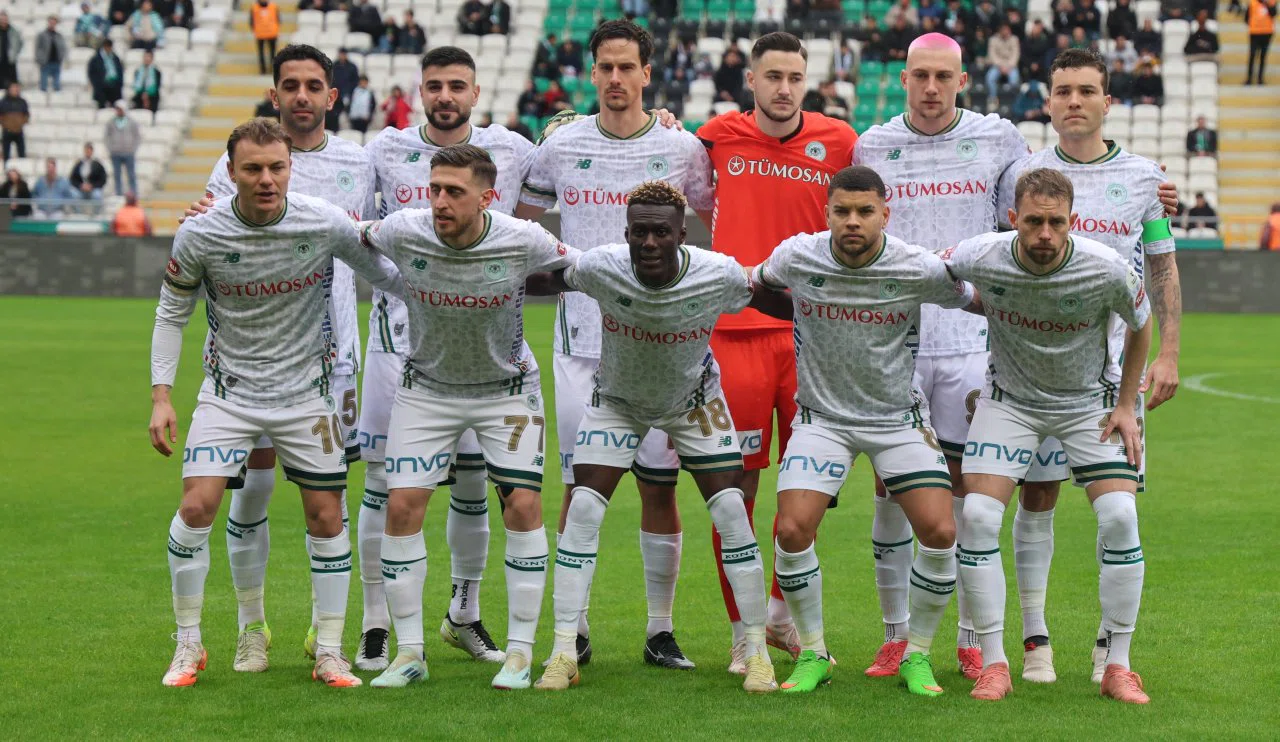 Konyasporlu oyuncu altın karmada