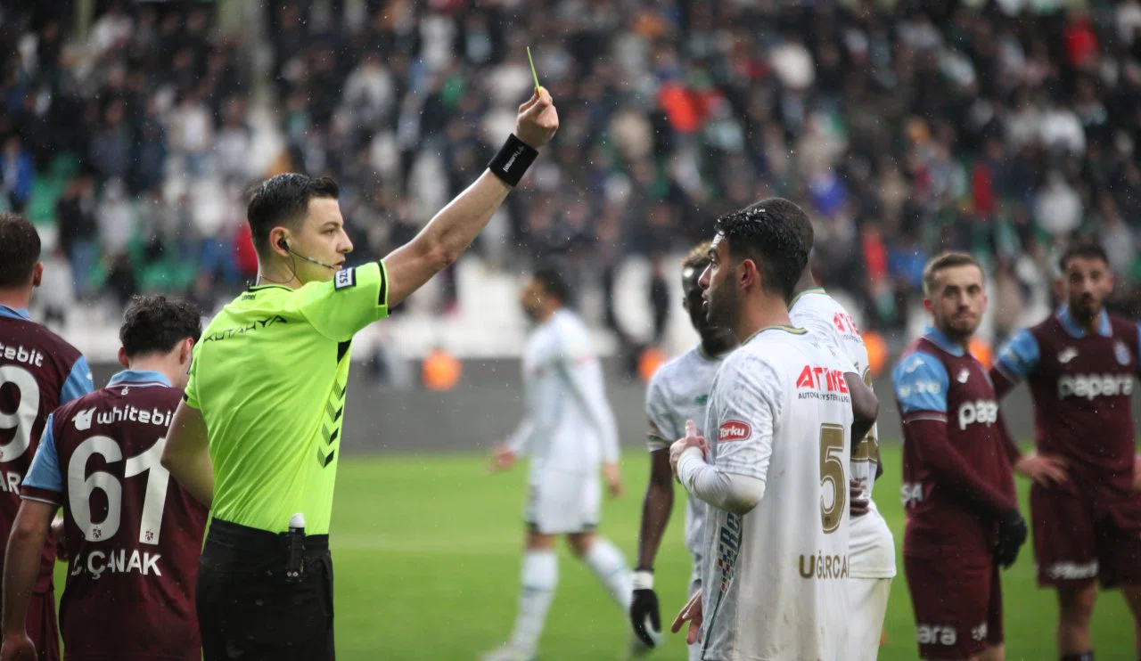 Konyaspor'da 10 oyuncu diken üstünde!