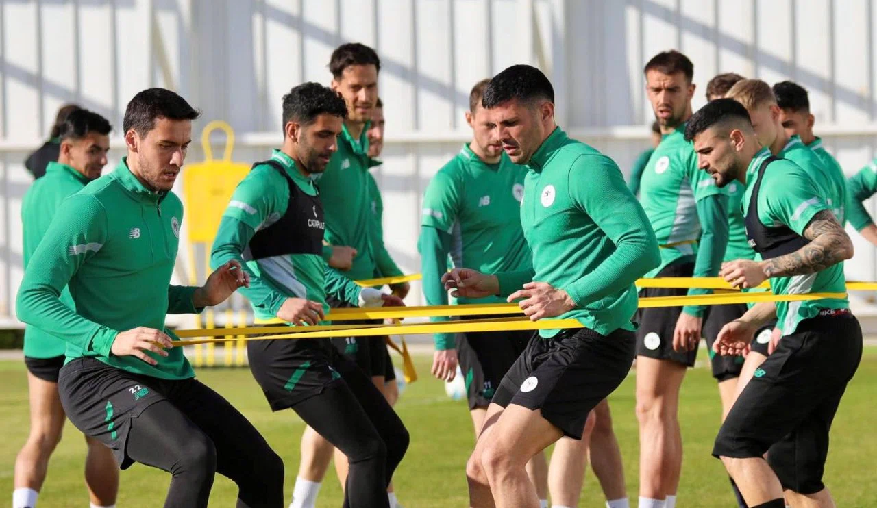 Konyaspor, Beşiktaş maçı için galibiyete kenetlendi