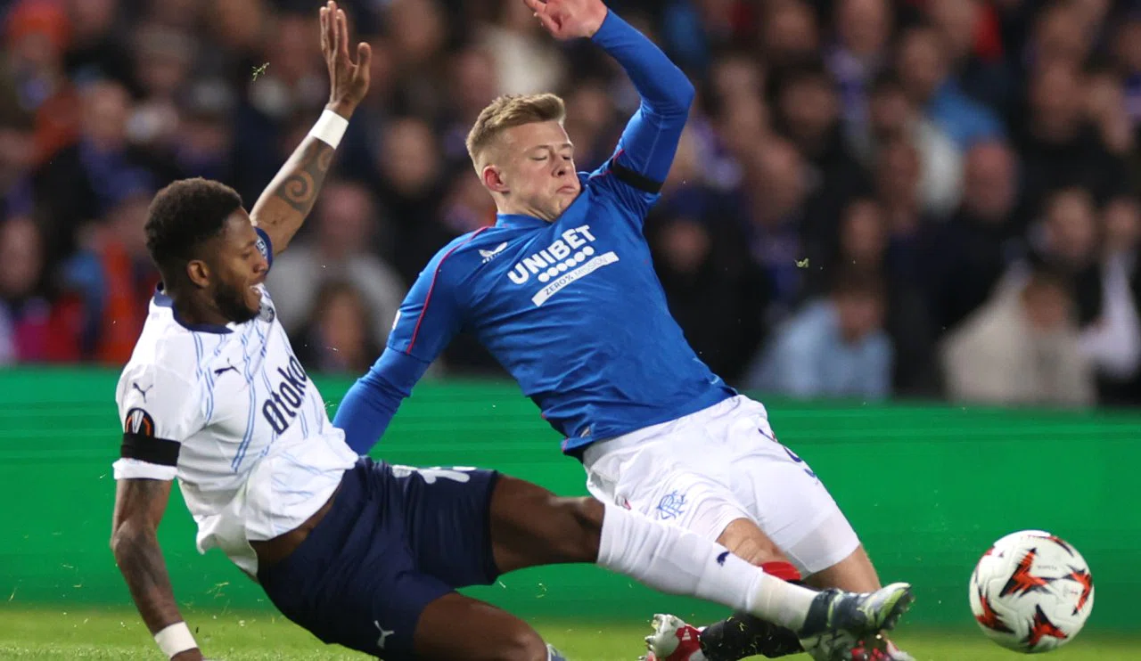 Fenerbahçe, penaltılarla Avrupa'ya veda etti