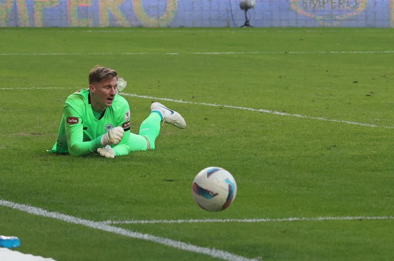 Konyaspor’da Başkan Korkmaz, Slowik iddialarına yönelik konuştu