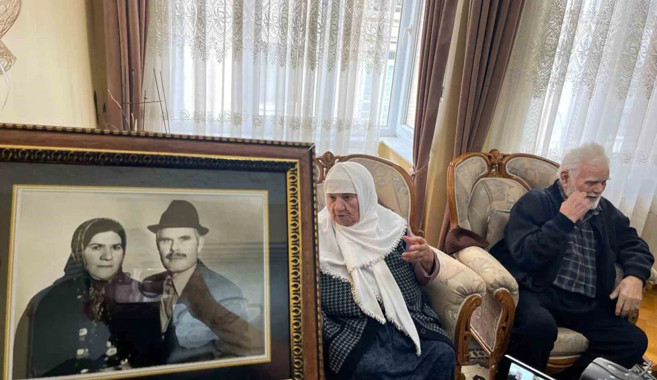 71 yıllık evli çift gençlere bakın ne dedi!