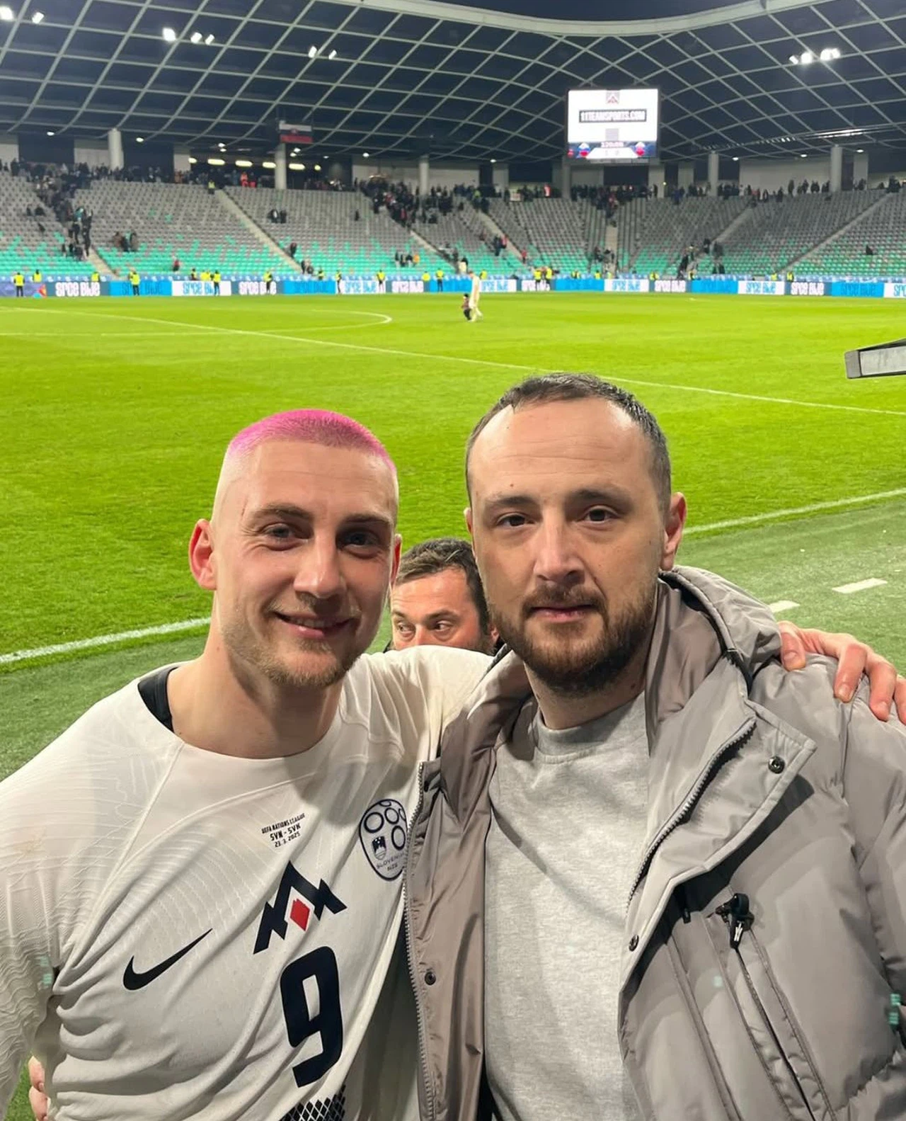 Konyasporlu forveti, mutlu gününde yönetim yalnız bırakmadı