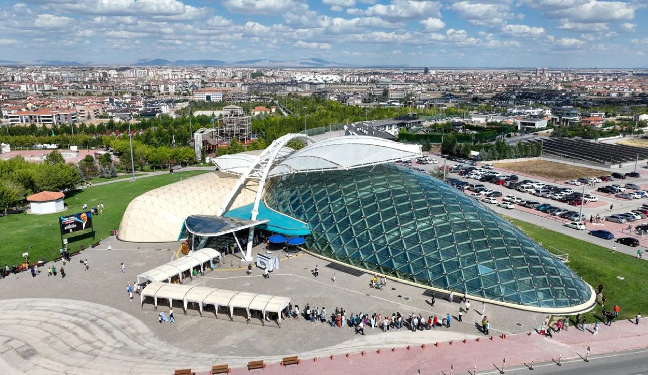 Tropikal Kelebek Bahçesi bayramda açık olacak mı? Konya'nın sembolik mekanları ne zaman ziyaret edilebilecek? İşte detaylar...
