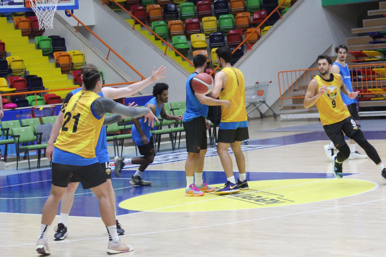 Konya BBSK, sezonun en kritik virajında! Direkt rakibiyle karşılaşacak