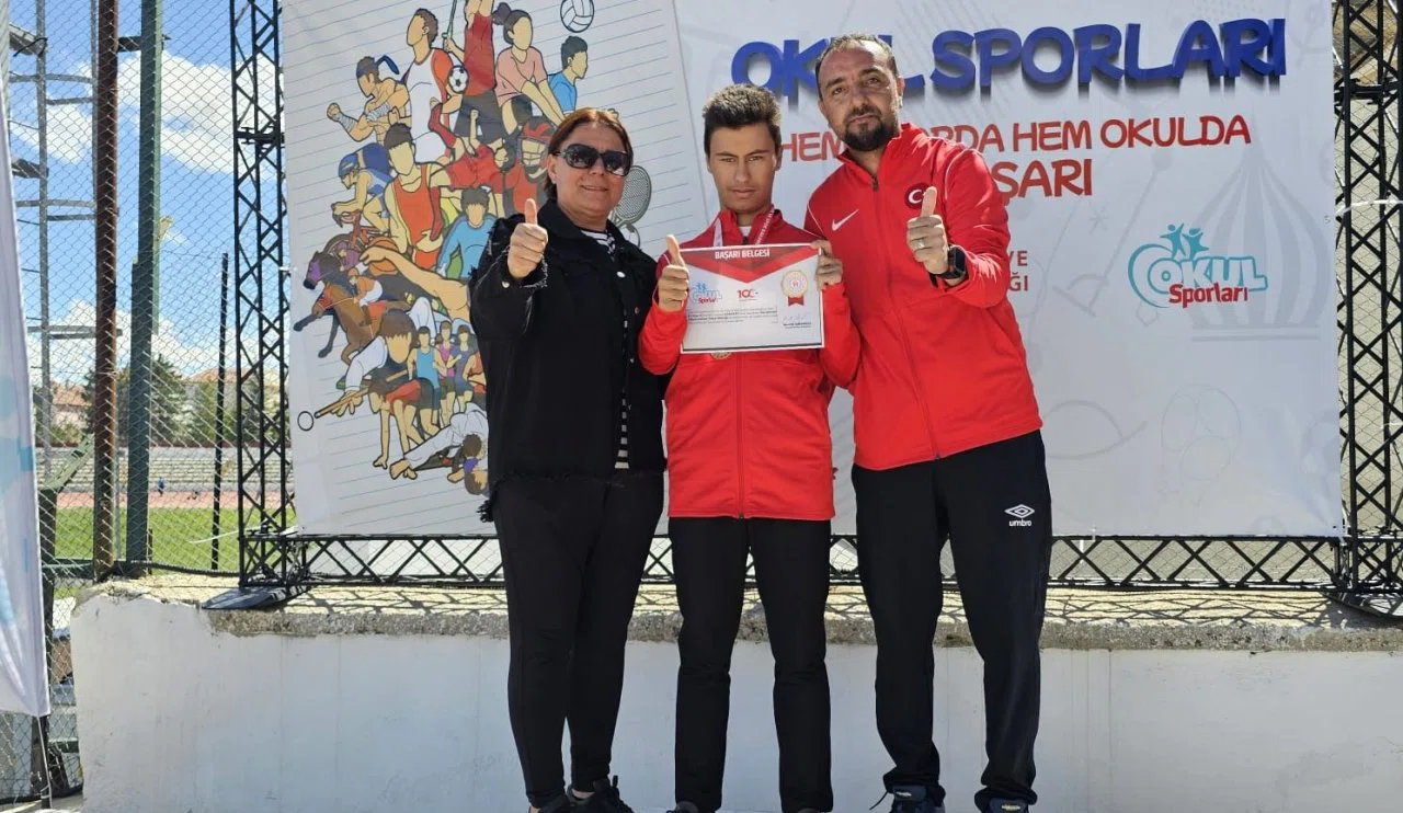 DOSD Meram’ın gururu: Uysal, 200 metrede Türkiye şampiyonu