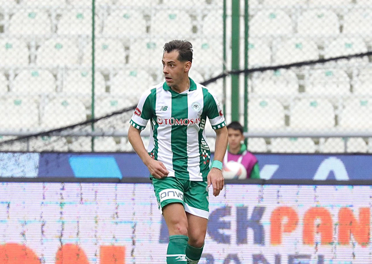 Konyaspor'da Yasir Subaşı takımda kalacak mı? Sezon sonunu işaret etti