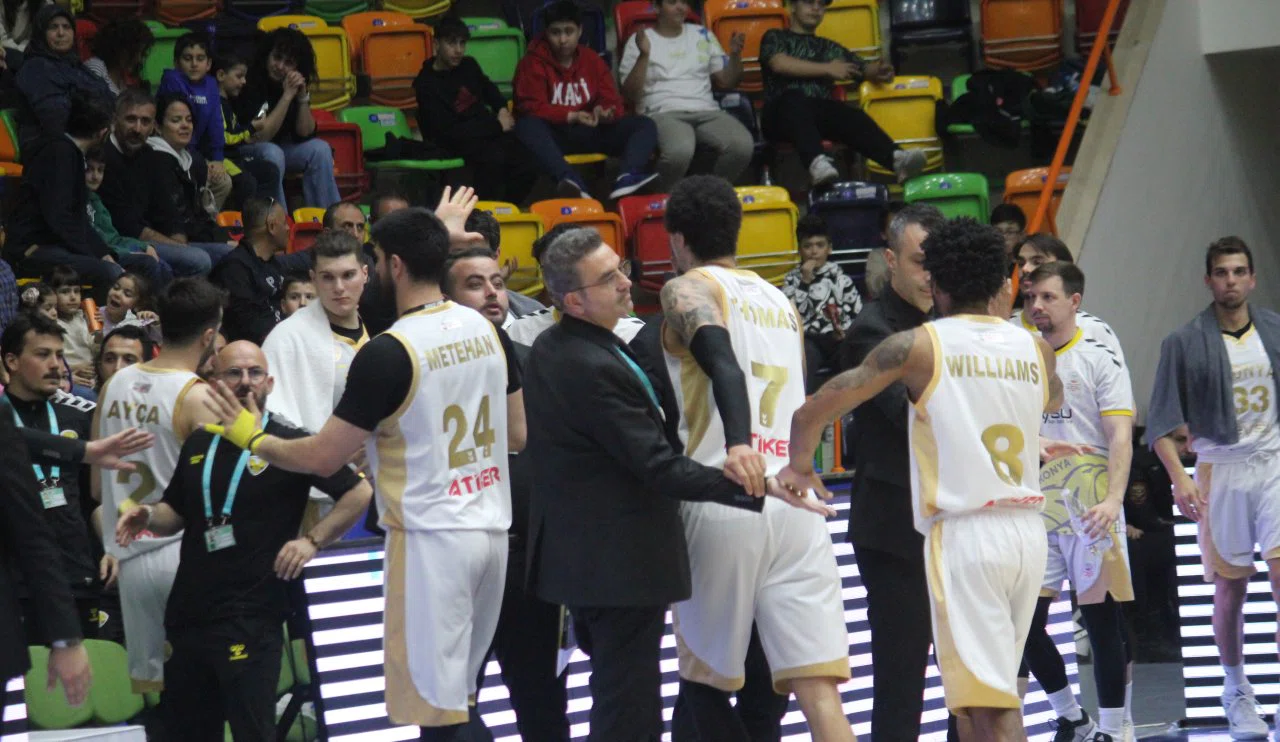 Konya BBSK'nın play-off hesapları! Potada normal sezon bitiyor