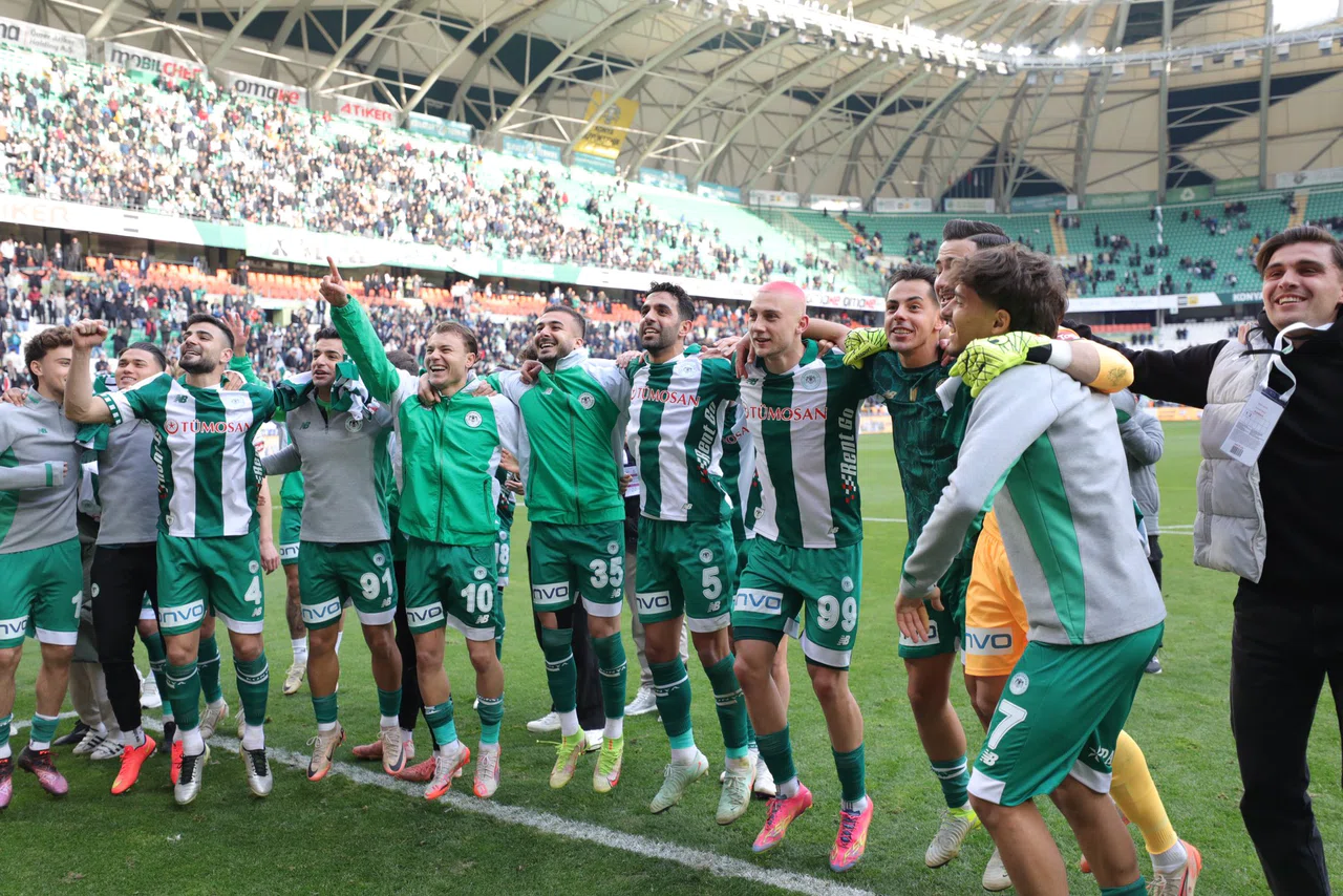 Konyaspor kupada finale odaklandı! Yönetimden Galatasaray maçı öncesi iddialı sözler