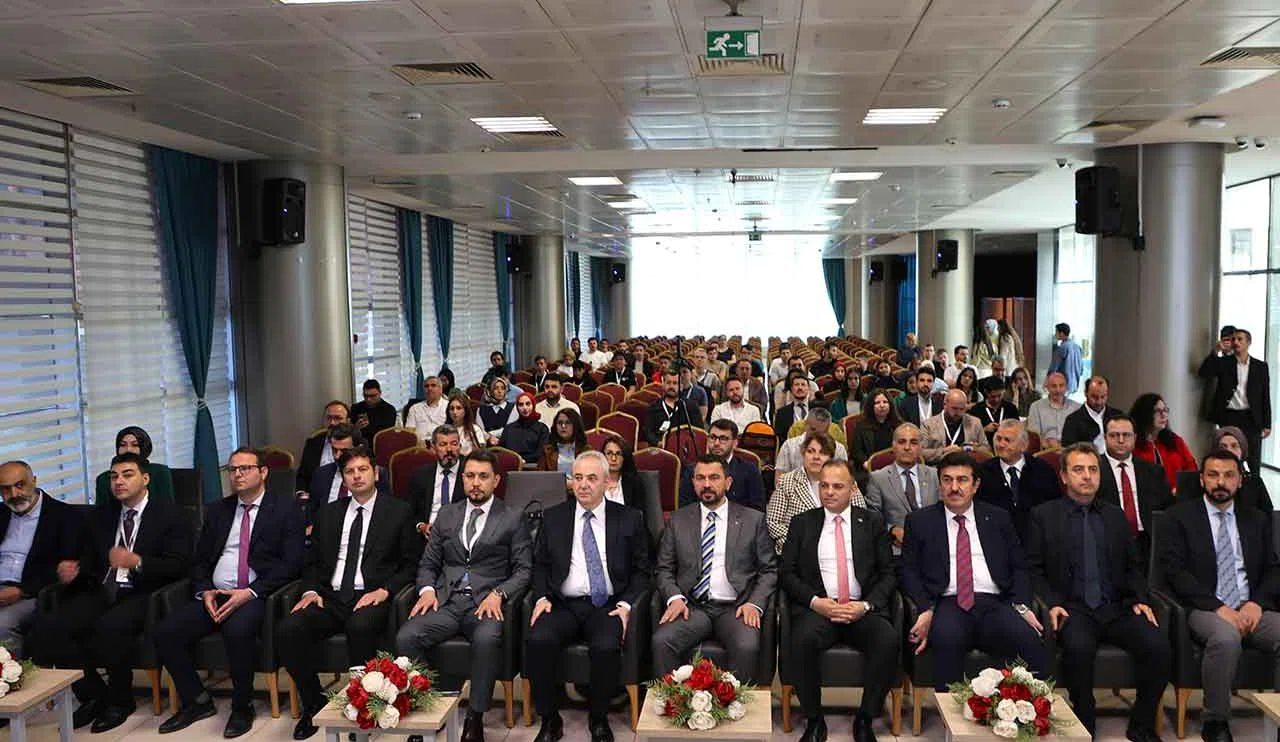 Konya'da “III. İklim Değişikliği ve Şehirlerin Geleceği” Çalıştayı Başladı