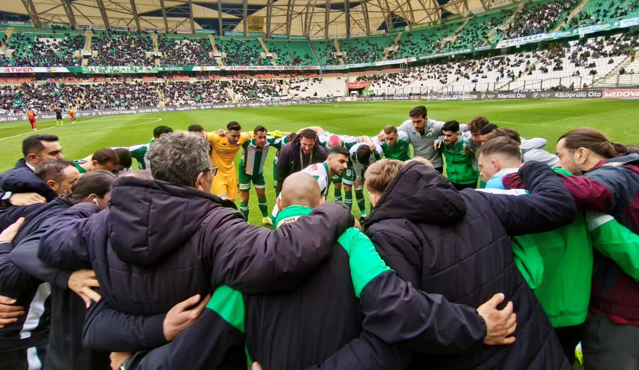 Konyaspor, geçen sezonu şimdiden geçti! Puan hedefi de yükseldi