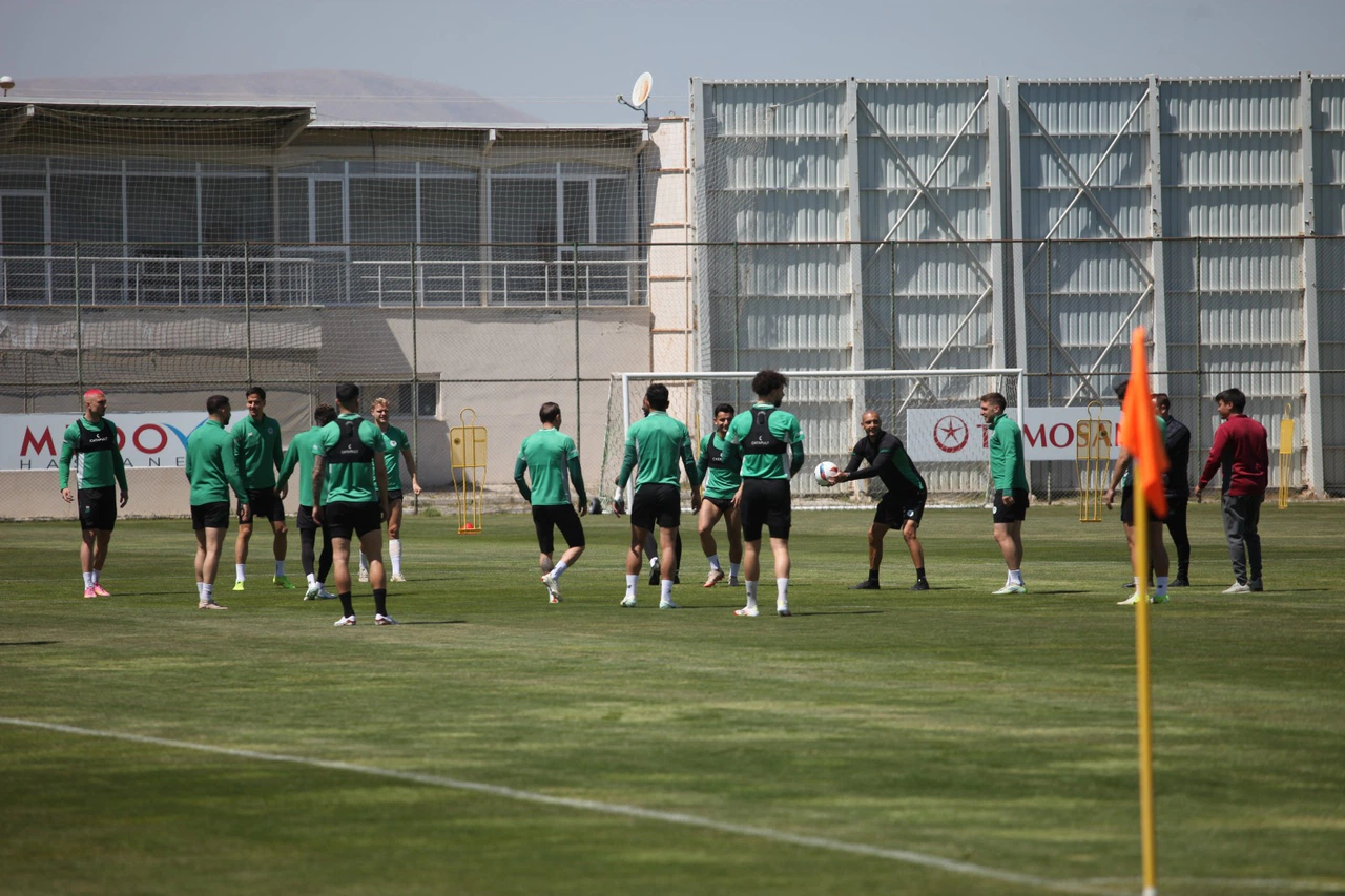 Konyaspor'da Rizespor hazırlığı başlıyor