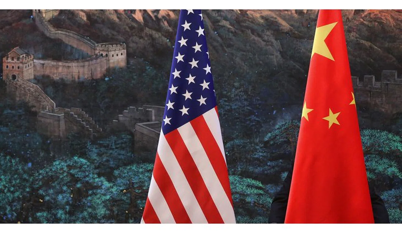 Trump Geri Adım Mı Attı? Çin'e Gümrük Vergisi Mesajı