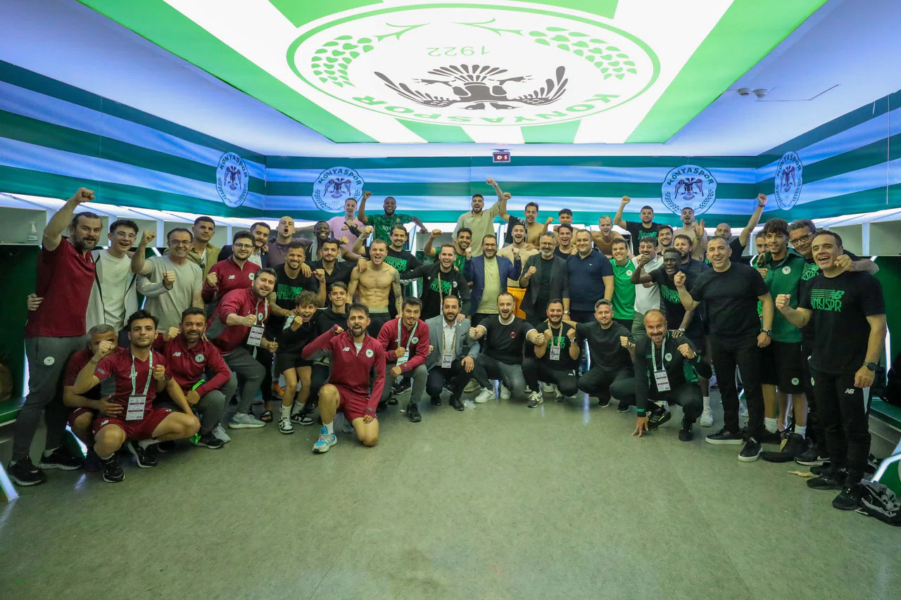 Konyaspor'da yönetimden takıma tebrik