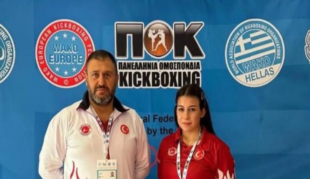 Dünya Şampiyonu Sabriye Gür öğretmen teğmen oldu