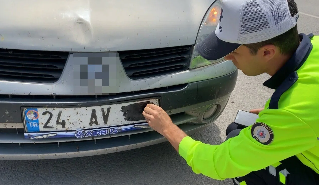 Plakayı Bantla, Kameraya Bağır: “Cenazemiz Var” Diyerek Kuralsızlığa Kılıf Aradılar
