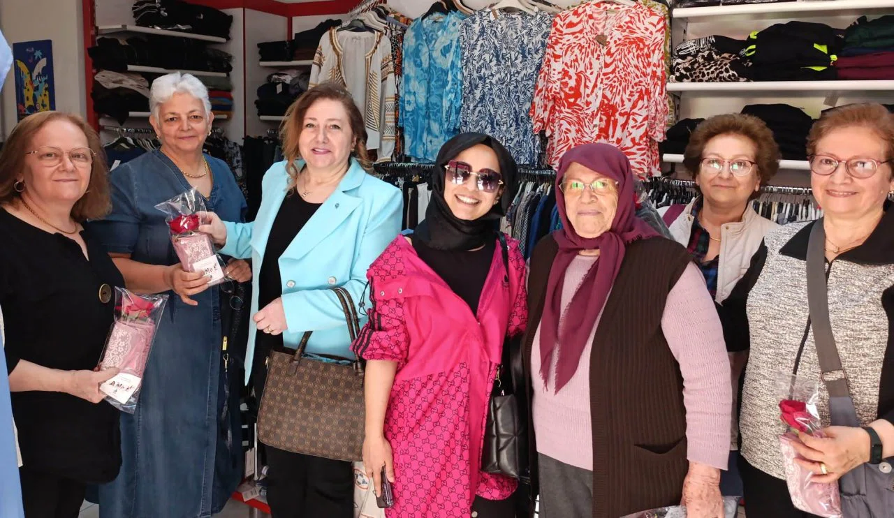 DEVA Partisi’nden Anneler Günü Mesajı: “Anneler Toplumun Gerçek Mimarlarıdır”