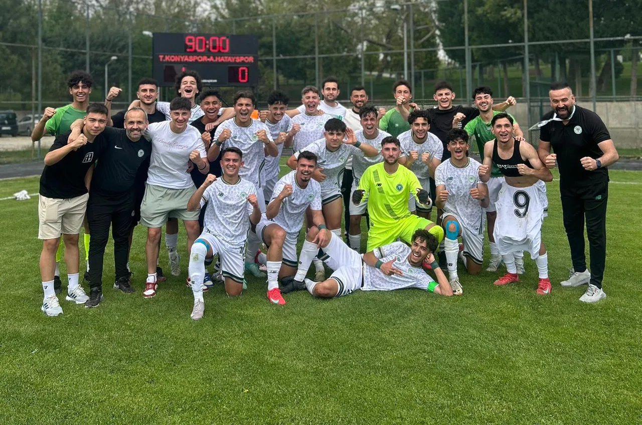 Konyaspor tek golle 3 puana uzandı