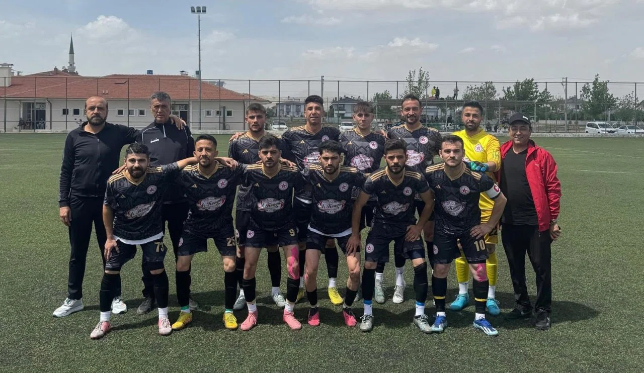 As Yıldızspor şampiyonluk ipini göğüsledi