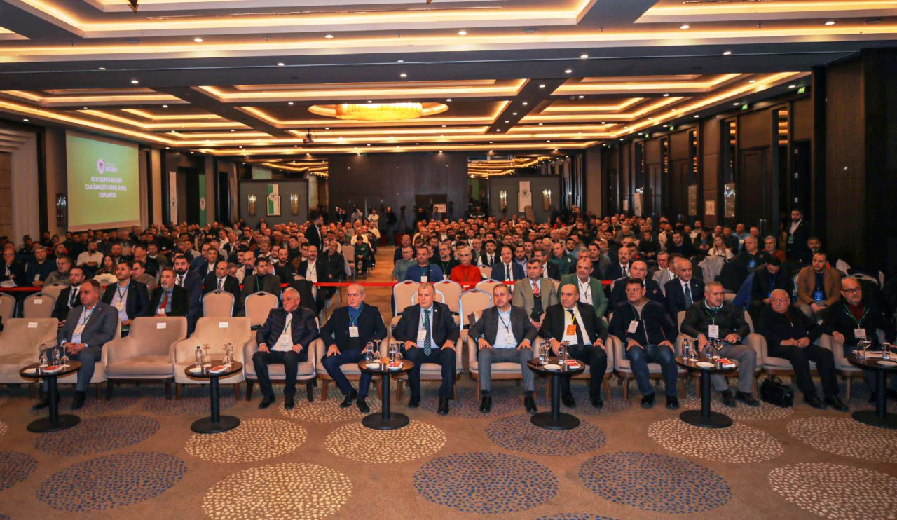 Konyaspor'dan genel kurul açıklaması! Kongre yeri herkesi şaşırttı