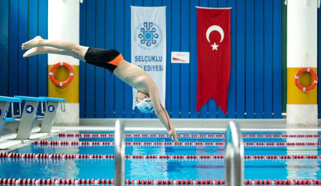 Selçuklu Belediyesi Yüzme Yarışları Başlıyor