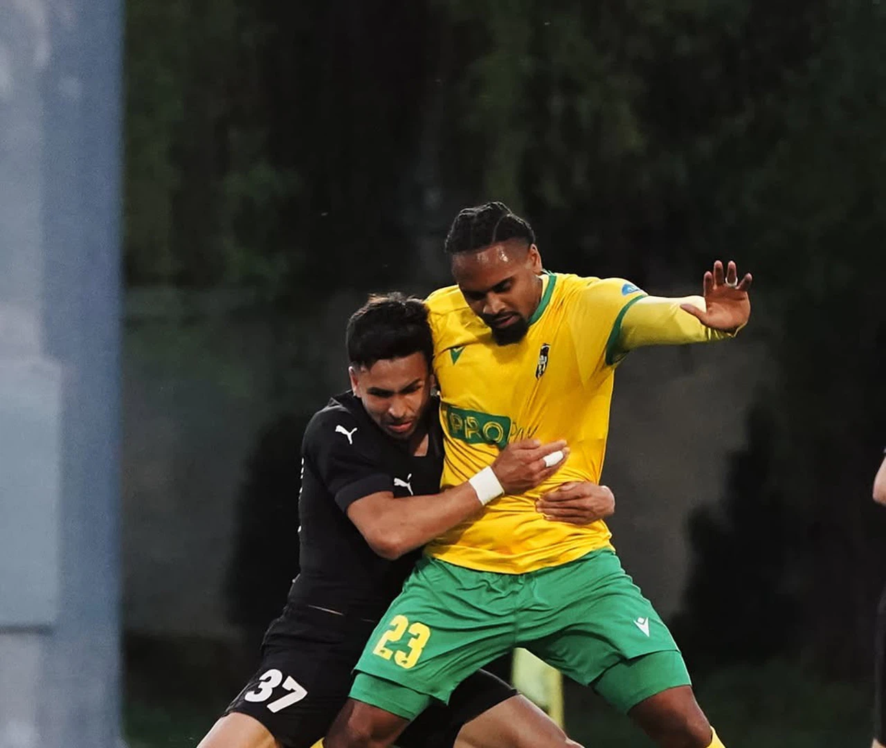 Konyaspor'dan sıkıntılı ayrılmıştı! Gittiği takımda Avrupa kupaları sevinci yaşadı