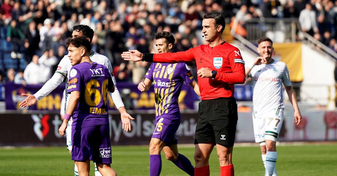 Konyaspor - Alanyaspor maçının hakemi açıklandı! İşte kritik haftada hakemler