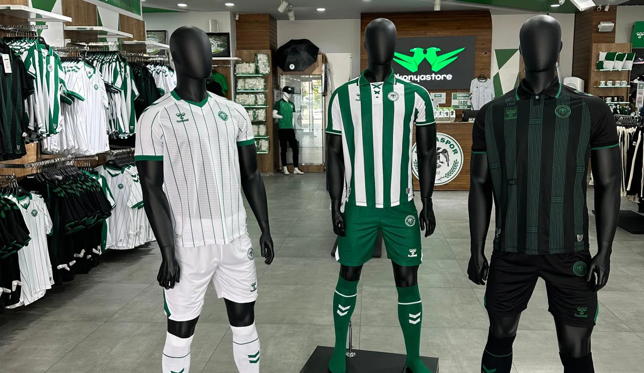 Konyaspor'da yeni sezon formaları satışa çıktı! Kulüpten çağrı geldi