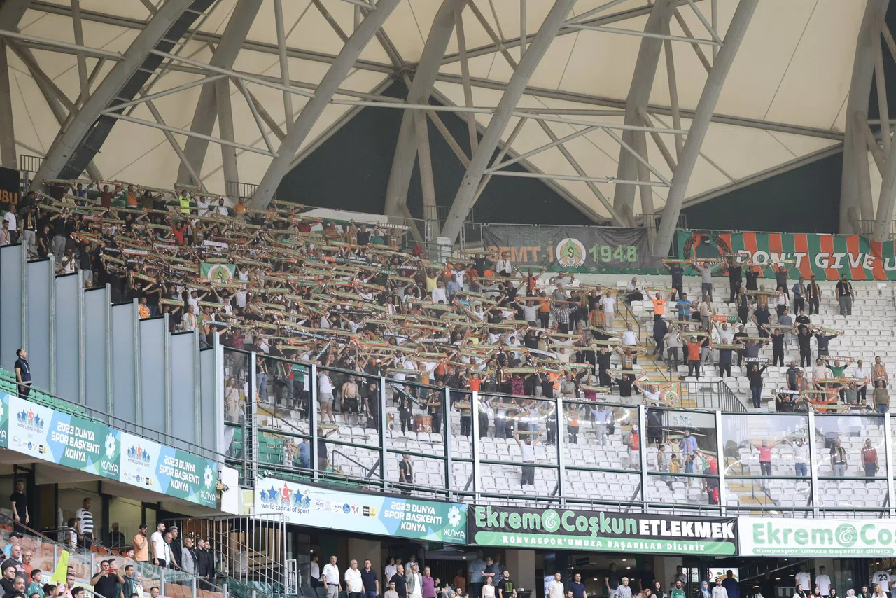 Konyaspor deplasmanı dönüşü trafik kazası geçirdiler