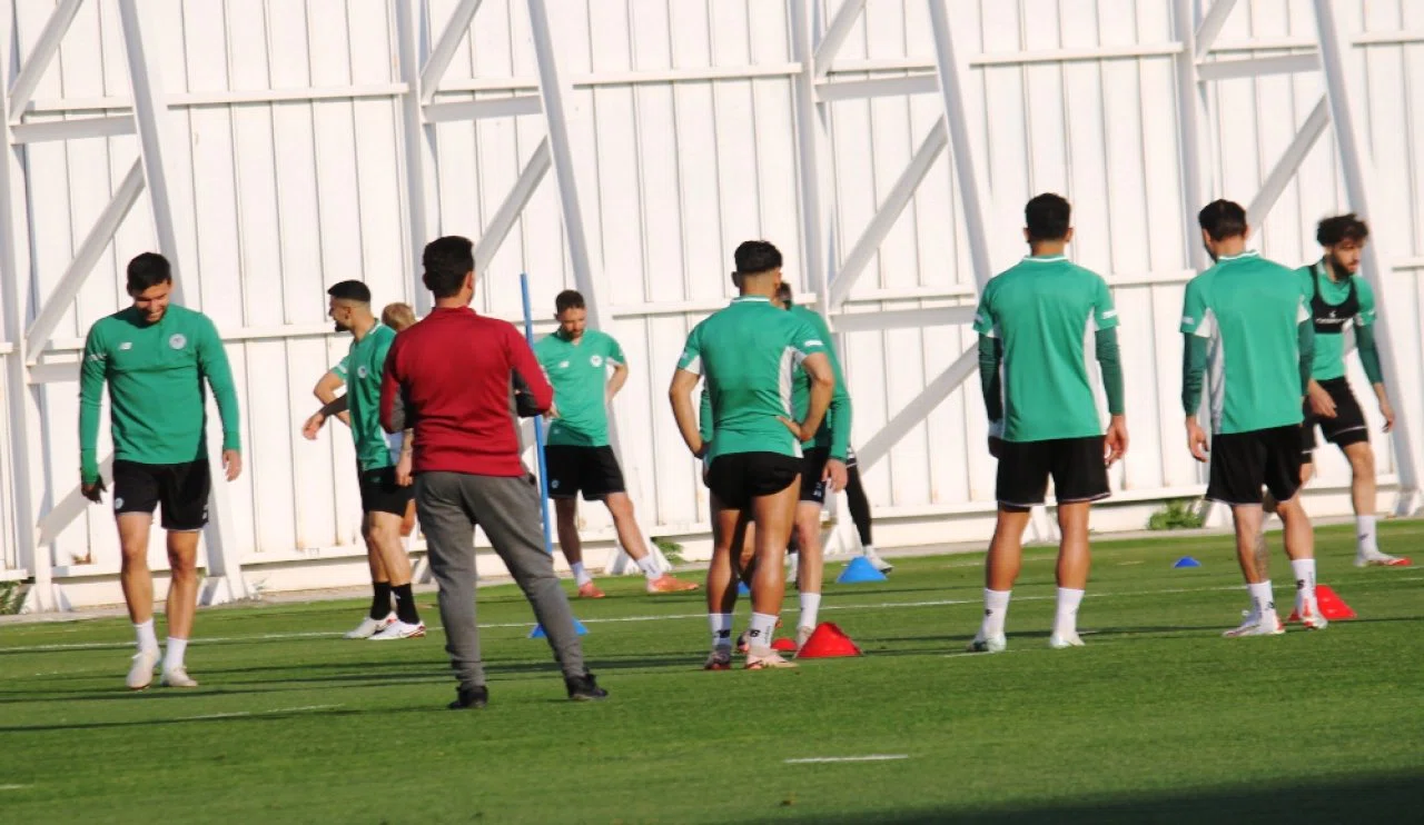 Konyaspor'da Fenerbahçe maçı için geri sayım