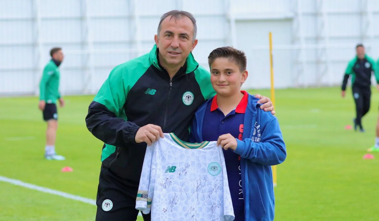 Konyaspor'un özel misafiri vardı
