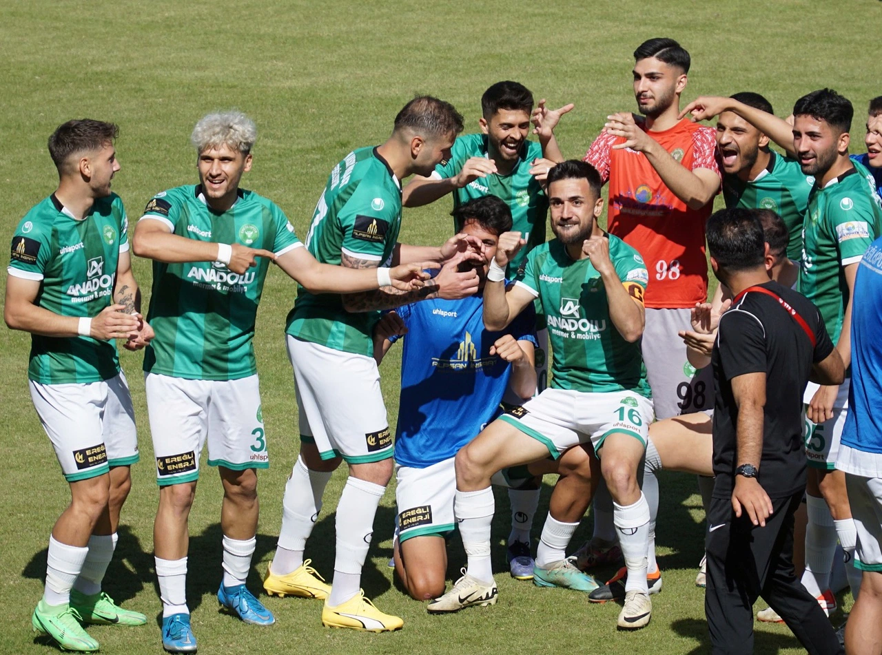 3. Lig'e çıkamayan Konya takımında hocadan sonra yönetim de görevi bıraktı